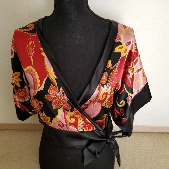Kimono style top - Picture 1 of 4